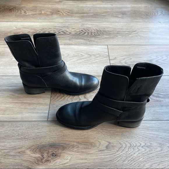 J. Crew Ryder Short Black Leather Buckle Boots - Picture 10 of 15
